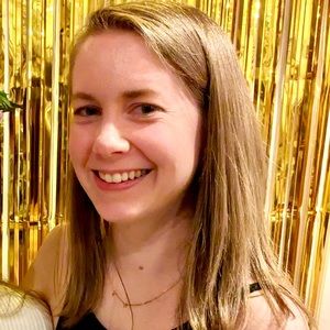 Meet your Posher, Lauren